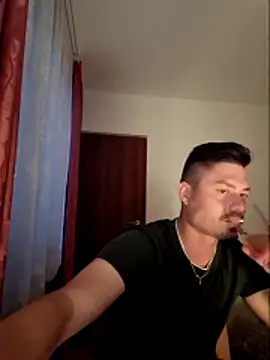 Snapshot of ionut_prince chatting on 05-11-26, 05:54 ionut prince online show from 05-11-26, 05:54
