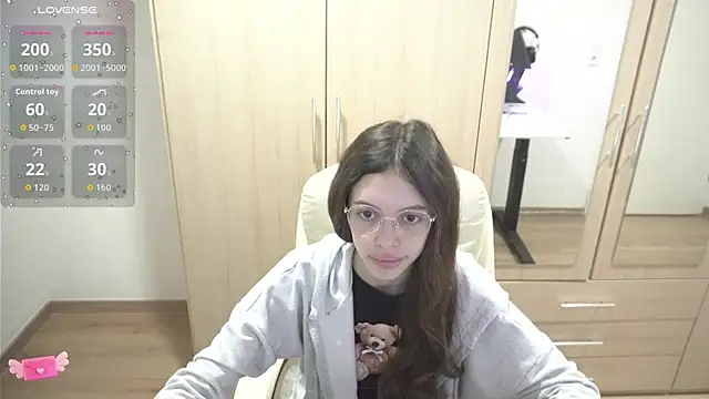 Snapshot of Billly1Love chatting on 10-14-25, 09:15 Billly1Love online show from 10-14-25, 09:15