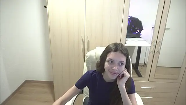 Snapshot of Billly1Love chatting on 05-22-26, 01:58 Billly1Love online show from 05-22-26, 01:58