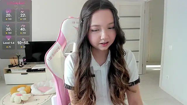 Snapshot of Fluffy_Rose chatting on 06-01-26, 12:22 Fluffy Rose online show from 06-01-26, 12:22