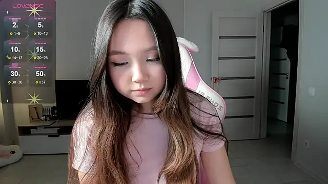 Fluffy Rose online show from 02-28-26, 10:15