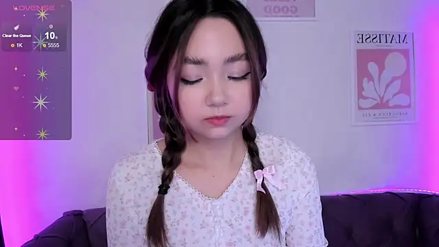 Fluffy Rose online show from 03-08-25, 01:50