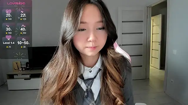 Fluffy Rose online show from 02-13-26, 05:51