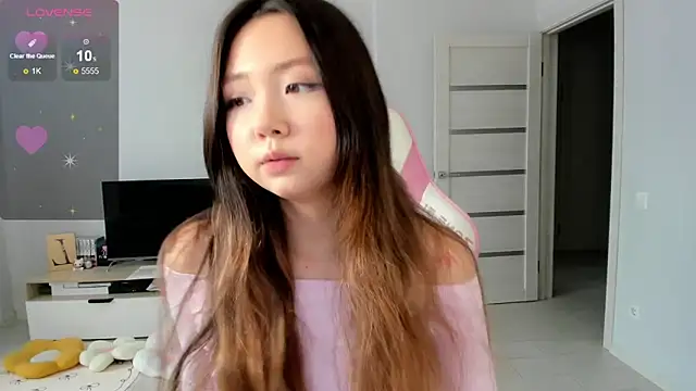 Fluffy Rose online show from 04-07-26, 03:19