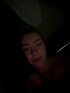 Snapshot of xX_HotCouple_Xx chatting on 09-21-25, 08:41 xX HotCouple Xx online show from 09-21-25, 08:41