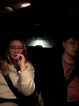 Snapshot of xX_HotCouple_Xx chatting on 11-09-25, 05:50 xX HotCouple Xx online show from 11-09-25, 05:50