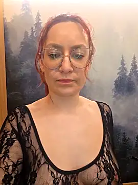 ladoucedu34 online show from 05-01-26, 02:44