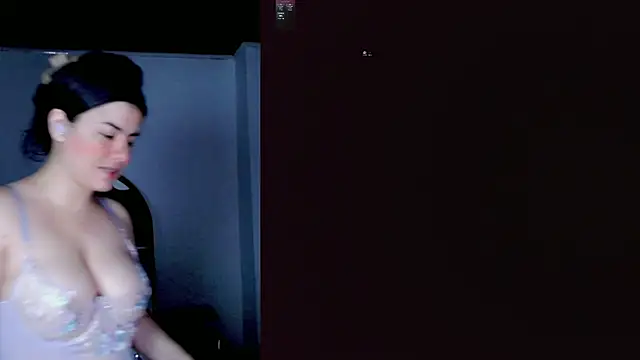 Tamaraa wet online show from 07-04-26, 03:46