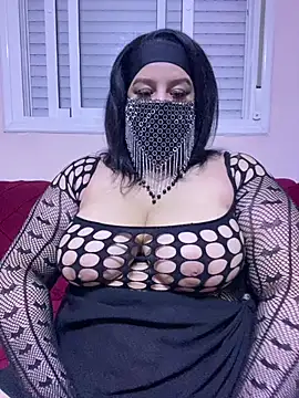 Snapshot of mari_layali chatting on 02-22-25, 02:50 mari layali online show from 02-22-25, 02:50