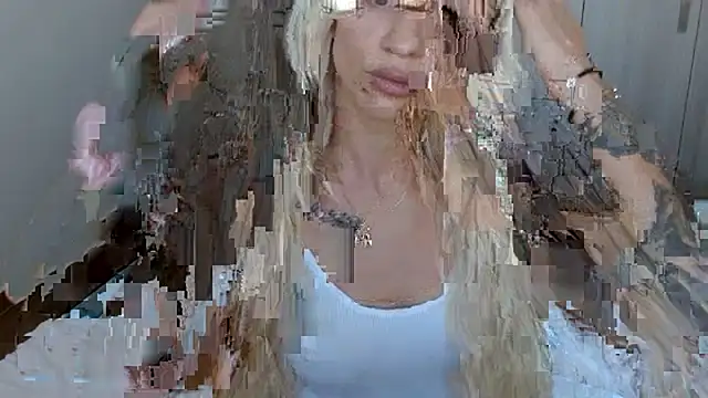 Snapshot of JuicyJanexo chatting on 12-16-25, 07:45 JuicyJanexo online show from 12-16-25, 07:45