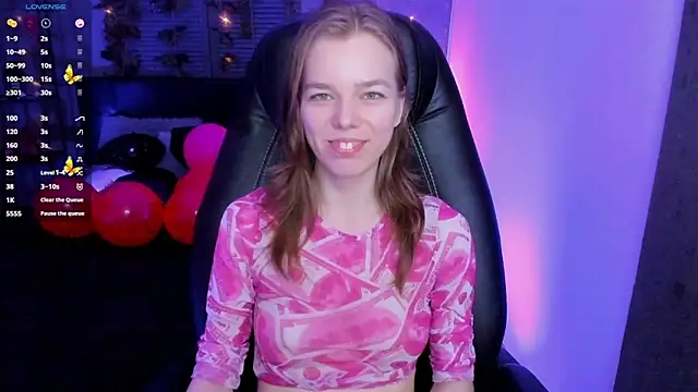 Snapshot of Tina_Tayllor chatting on 02-25-25, 07:16 Tina Tayllor online show from 02-25-25, 07:16