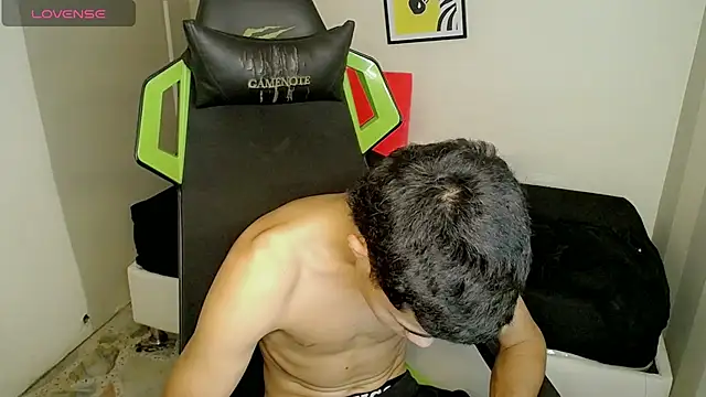 bby santi online show from 11-18-25, 08:23