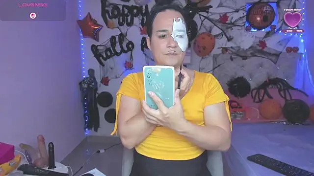 tania lucia1 online show from 10-28-25, 09:14