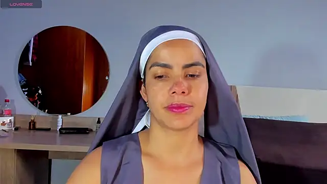 ClaraMariaMon online show from 03-13-25, 01:18