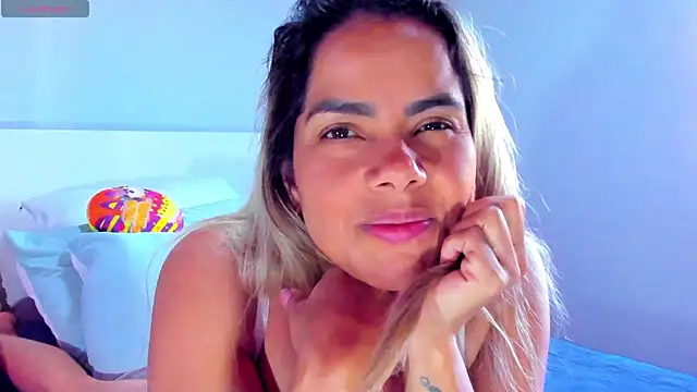 ClaraMariaMon online show from 03-22-25, 07:31