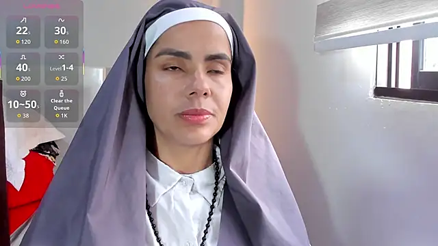 ClaraMariaMon online show from 10-13-25, 06:31