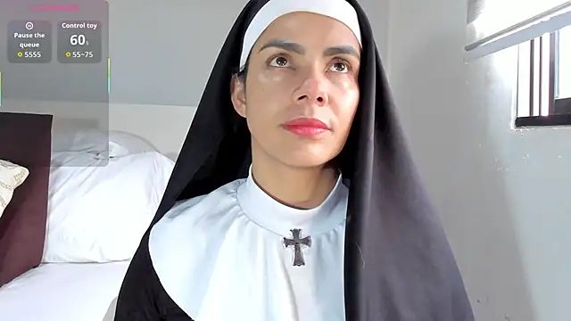 ClaraMariaMon online show from 02-13-26, 04:07