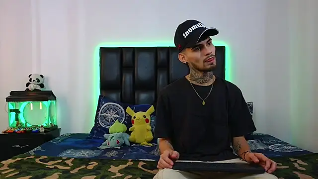 Brutal Sex Fucking online show from 03-18-26, 08:53