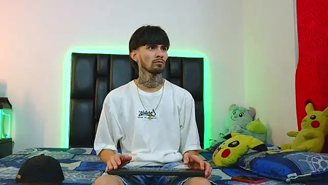 Brutal Sex Fucking online show from 06-06-26, 01:55