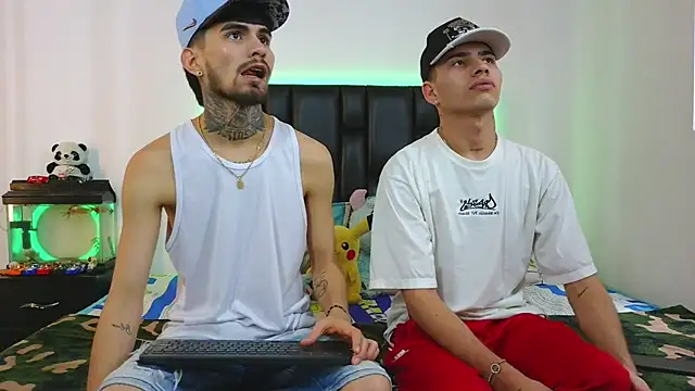 Brutal Sex Fucking online show from 03-25-26, 09:46