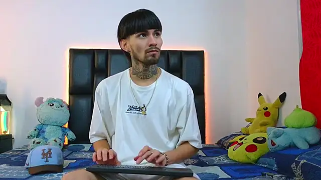 Brutal Sex Fucking online show from 06-08-26, 12:05