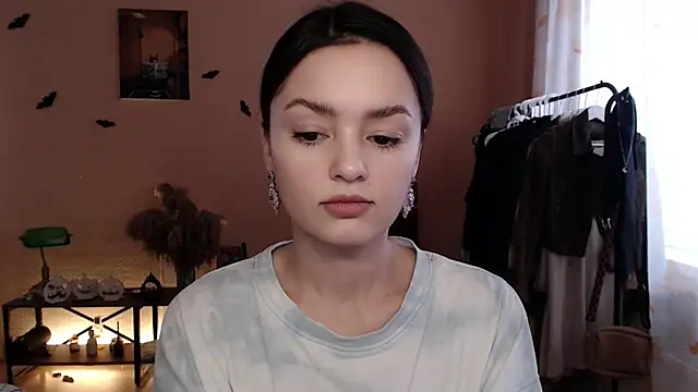 CuteRuby99 online show from 11-05-25, 08:50