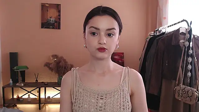 CuteRuby99 online show from 06-23-26, 12:47