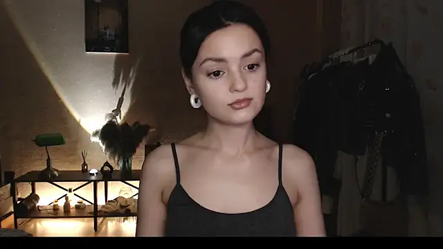 CuteRuby99 online show from 12-04-25, 11:31