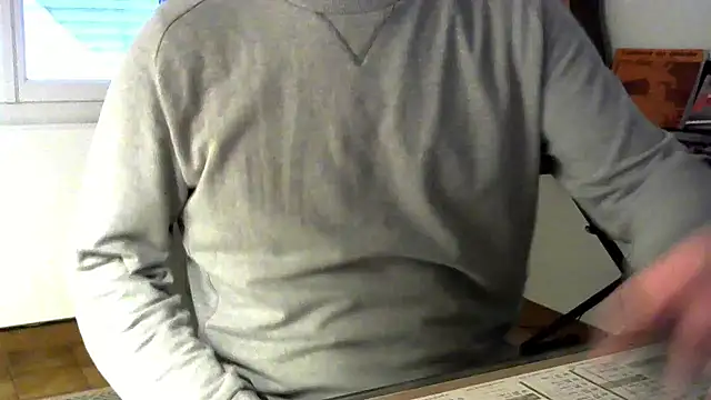 pikachu161616 online show from 12-07-24, 08:38