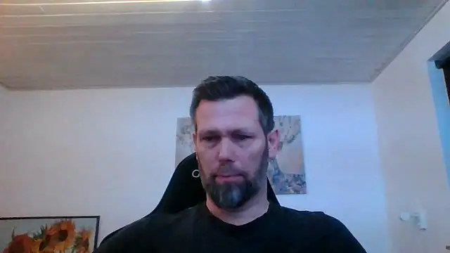 Snapshot of Gotta1 chatting on 02-22-26, 08:32 Gotta1 online show from 02-22-26, 08:32