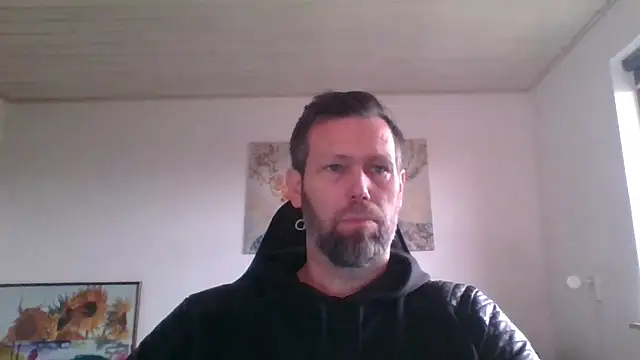 Snapshot of Gotta1 chatting on 02-25-26, 02:06 Gotta1 online show from 02-25-26, 02:06