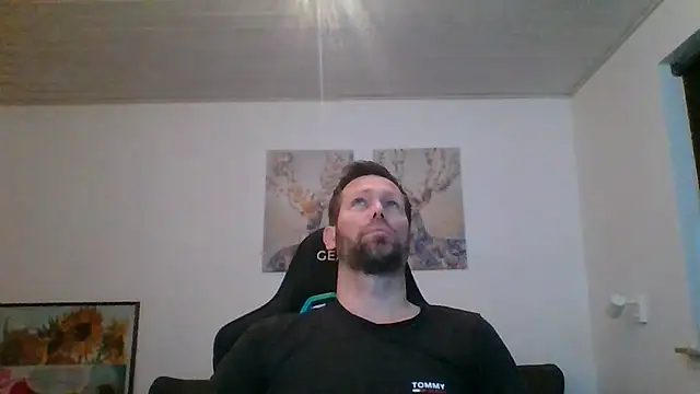 Gotta1 online show from 12-19-25, 07:33