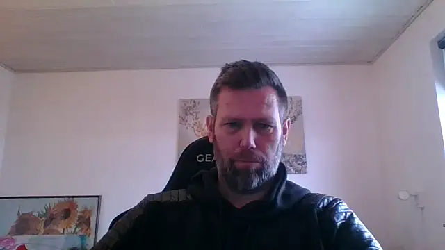 Snapshot of Gotta1 chatting on 02-07-26, 02:36 Gotta1 online show from 02-07-26, 02:36