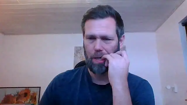 Snapshot of Gotta1 chatting on 01-17-26, 12:15 Gotta1 online show from 01-17-26, 12:15