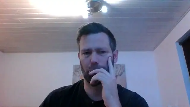 Gotta1 online show from 12-22-25, 06:24