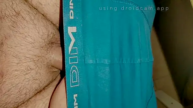 Snapshot of colomerxx666 chatting on 06-07-26, 01:11 colomerxx666 online show from 06-07-26, 01:11