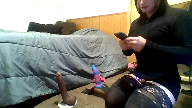 cumlovinsissy online show from 11-19-25, 01:55
