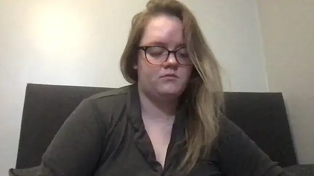 honeyyy24 online show from 11-24-25, 12:32