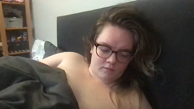 honeyyy24 online show from 11-27-25, 10:54