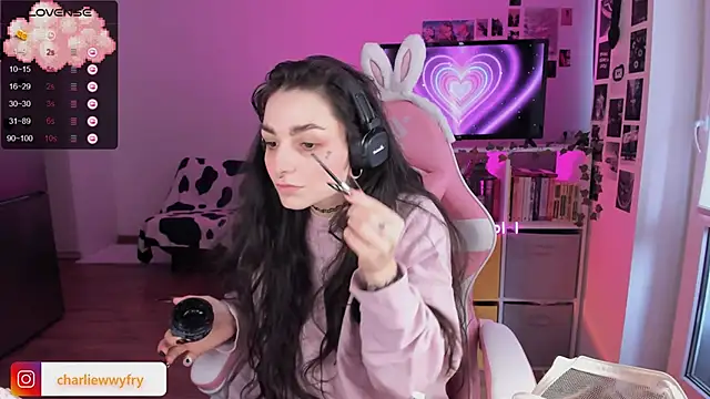 mollydoorsis1 online show from 02-08-25, 09:13