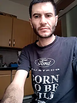 Snapshot of Gigolo4040 chatting on 01-09-25, 08:45 Gigolo4040 online show from 01-09-25, 08:45