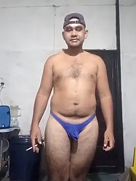 Snapshot of travieso2893 chatting on 05-18-26, 02:01 travieso2893 online show from 05-18-26, 02:01