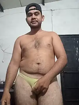 travieso2893 online show from 11-28-25, 03:39