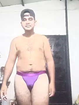 Snapshot of travieso2893 chatting on 06-01-26, 02:23 travieso2893 online show from 06-01-26, 02:23