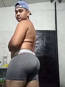 travieso2893 online show from 01-08-26, 03:23