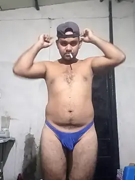 Snapshot of travieso2893 chatting on 06-06-26, 03:34 travieso2893 online show from 06-06-26, 03:34