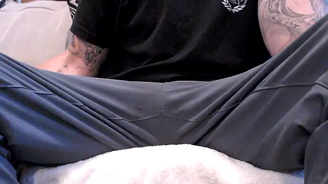 JohnnyKorrupt  online show from 10-24-25, 09:30