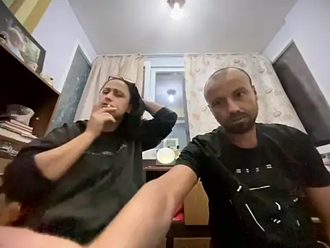 Nikolaiyy online show from 10-15-25, 08:39