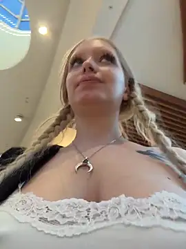 Milkyy wway online show from 04-17-26, 05:16