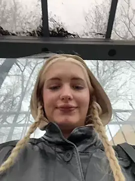 Milkyy wway online show from 11-17-25, 07:23